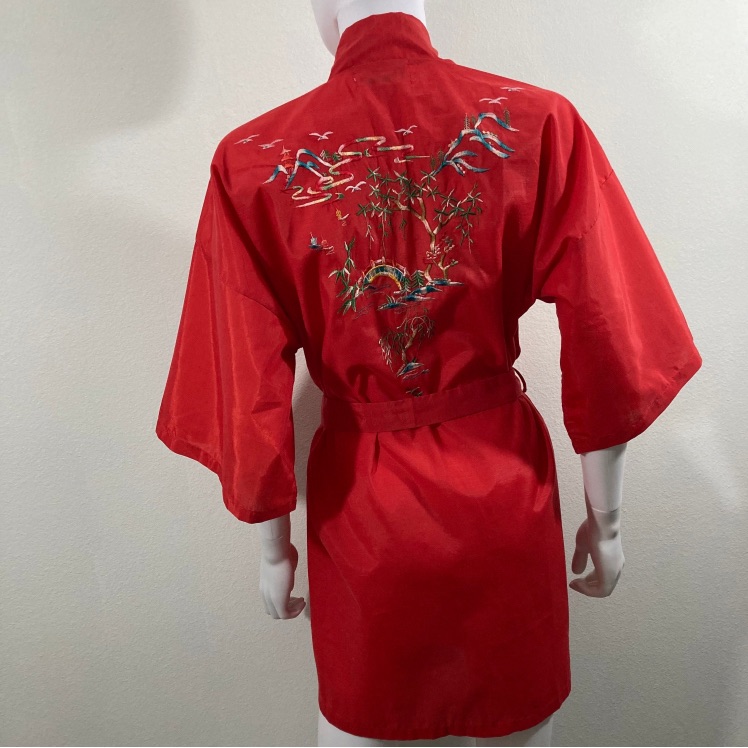 Vintage 1960’s Embroidered Red Short Kimono Robe, Size Small